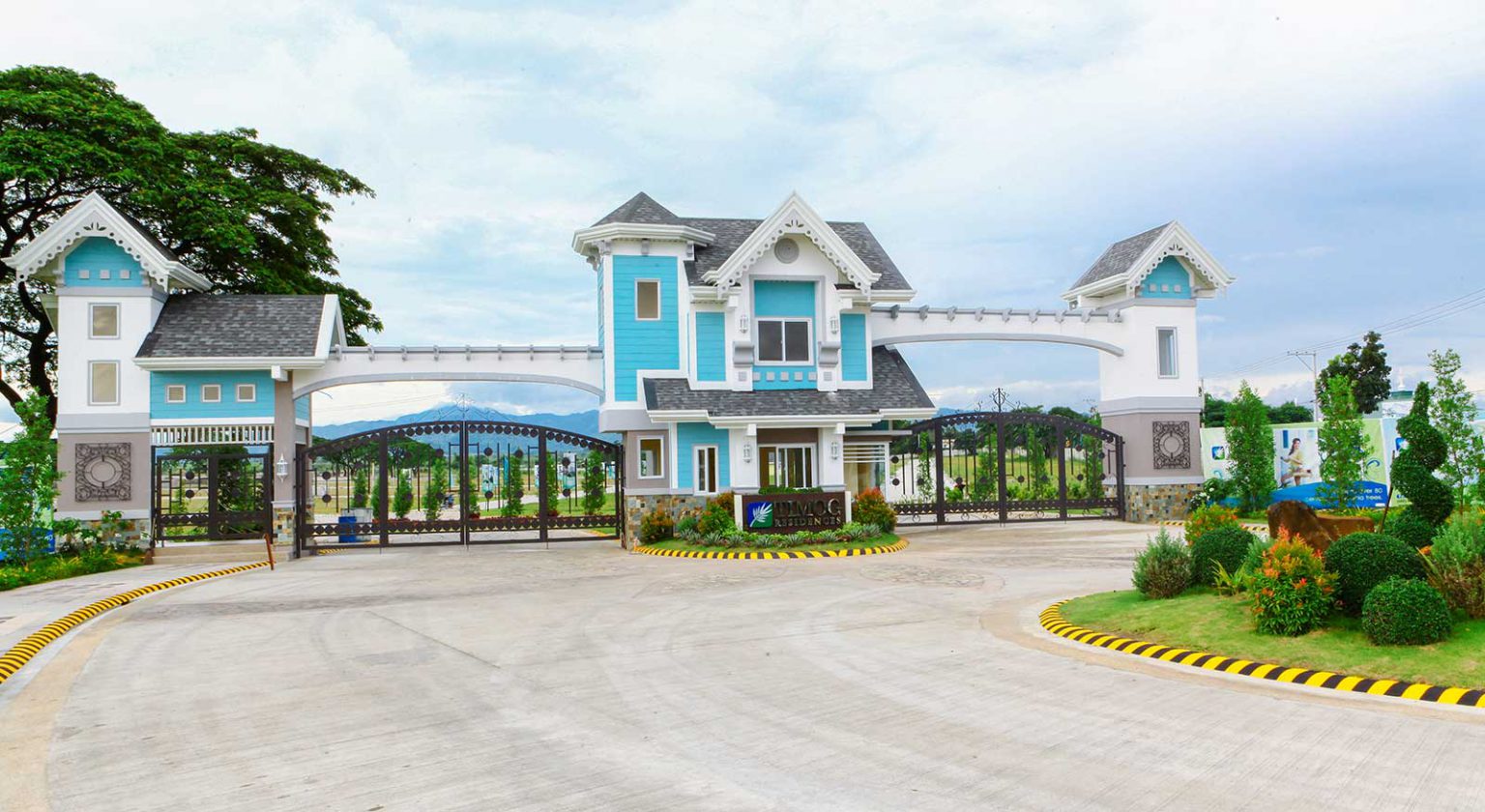 The Hauslands Timog Residences